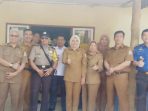 Wakil Walikota Palembang, Fitrianti Agustinda didampingi oleh Instansi Terkait, Camat Sematang Borang, Lurah Lebong Gajah serta RT-RW Kelurahan Lebong Gajah