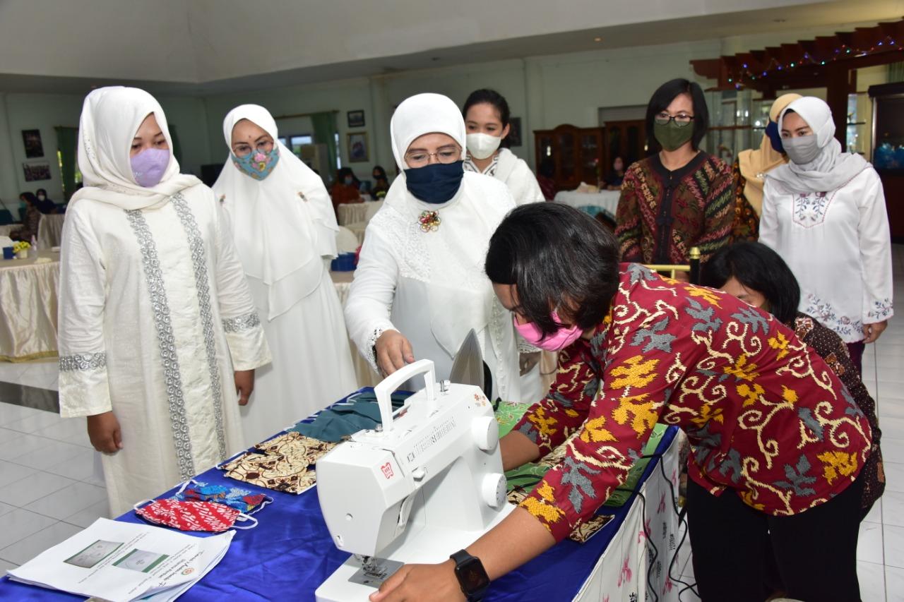 Anjangsana Ke Mess Kowal Surabaya, Ketua DJA II Beri ...