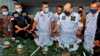 Keterangan Foto: Ketua DPD RI mendengar penjelasan dari Direktur Utama ITDC tentang pembangunan Sirkuit Mandalika di Lombok, NTB beberapa waktu lalu