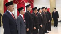 Delapan pejabat tinggi Pemkab Jember yang dilantik oleh Bupati Hendy (beritalima.com/sugik)
