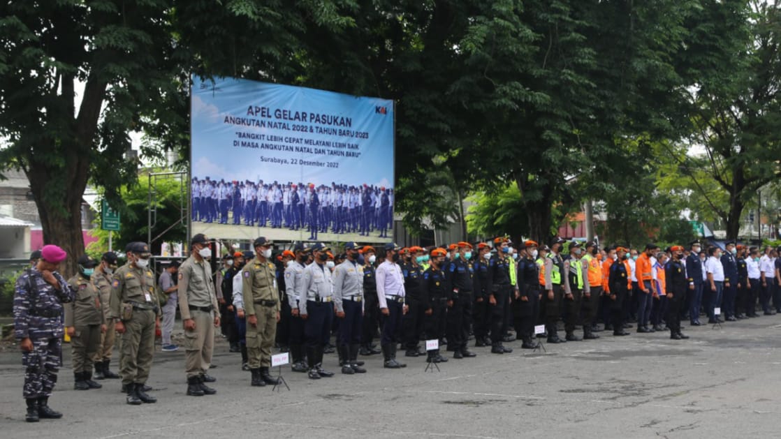 Kai Daop 8 Surabaya Gelar Pasukan Angkutan Nataru