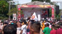 Bentuk eksistensi, jalan sehat Partai Gerindra Jember diikuti puluhan ribu orang (beritalima.com/sugik)