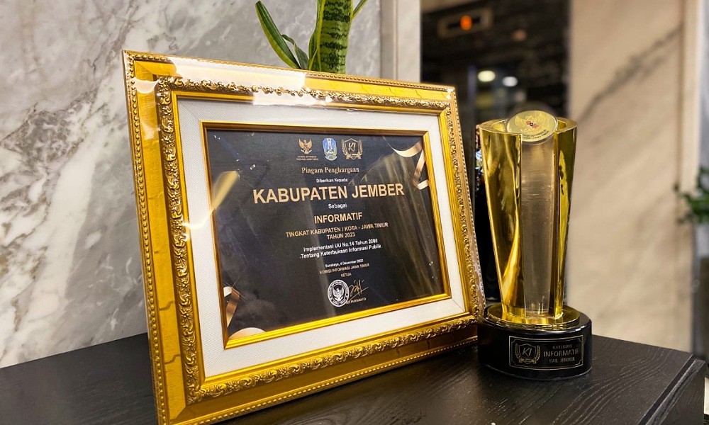 Penghargaan bagi Kabupaten Jember terkait keterbukaan informasi publik (beritalima.com/Kominfo)