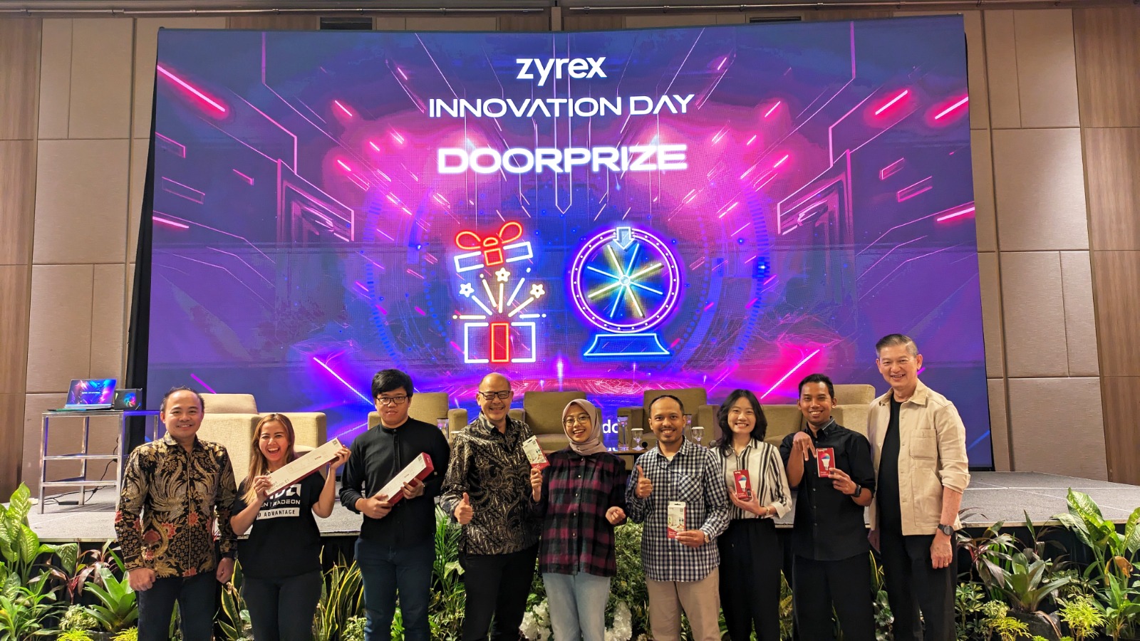 Zyrex Indonesia menyapa pegiat teknologi informasi di Surabaya